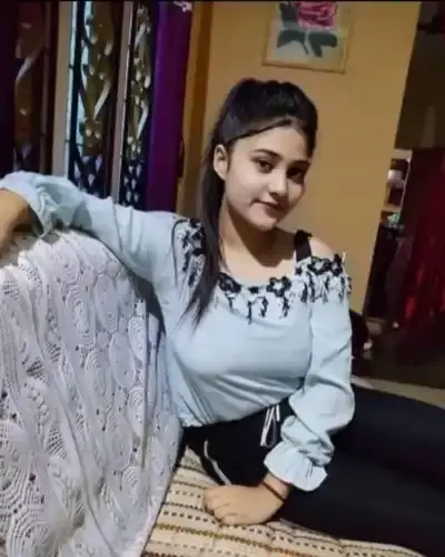 Call Girls Service in Unakoti